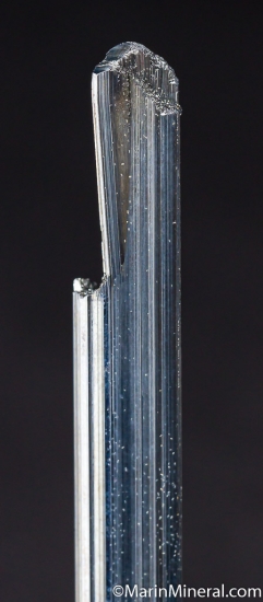 Calcite on Stibnite from Henan Prov., China [db_pics/pics/A949e.jpg]