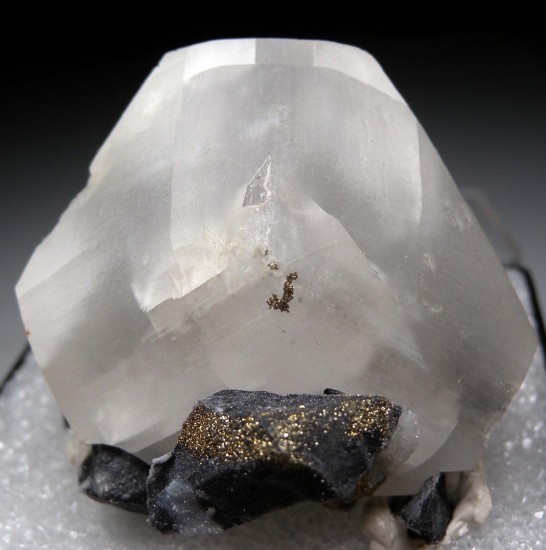 Calcite from Cambokeels Mine, Weardale, Durham, England [db_pics/pics/CT228a.jpg]