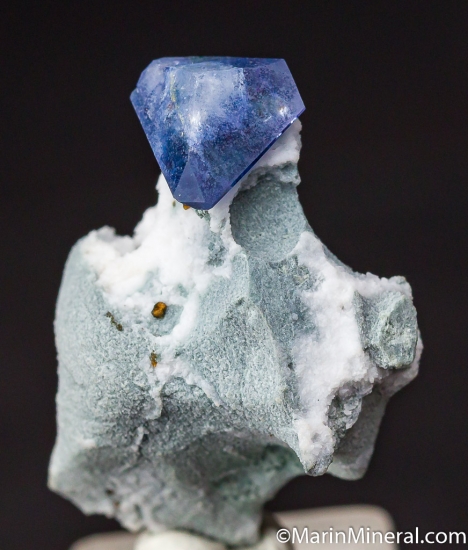 Benitoite from Gem Mine, San Benito Co., California, USA [db_pics/pics/CT257a.jpg]