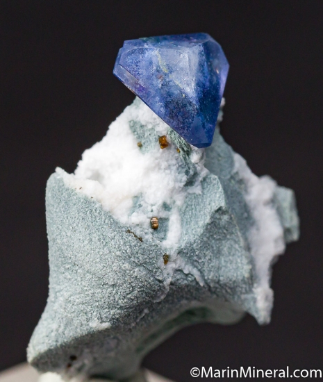 Benitoite from Gem Mine, San Benito Co., California, USA [db_pics/pics/CT257c.jpg]