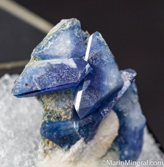 Benitoite from Gem Mine, San Benito Co., California, USA [db_pics/pics/CT260c.jpg]