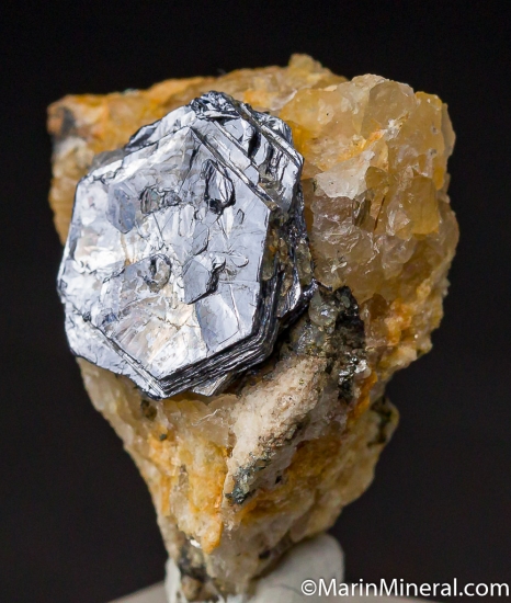 Molybedenite from Moly Hill mine, Abitibi, Quebec, Canada [db_pics/pics/CT274b.jpg]