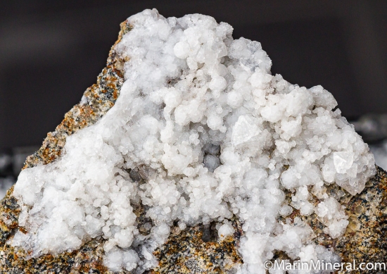 Gismondine, Phillipsite from Ariccia, Tivoli, Italy [db_pics/pics/CT356c.jpg]