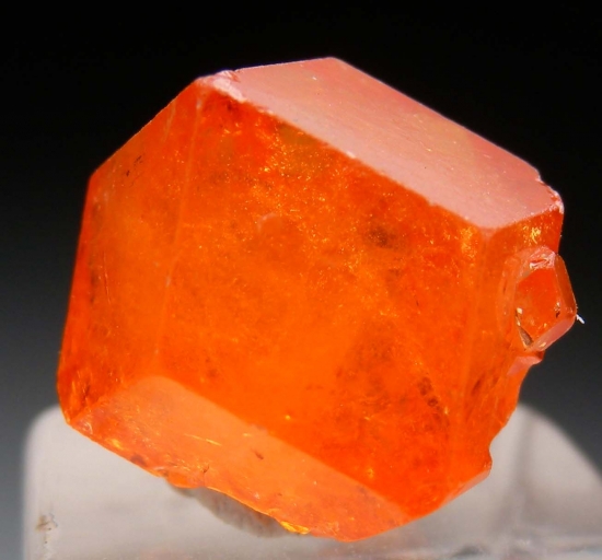 Spessartine from Marienfluss, Kunene Region, Namibia [db_pics/pics/CT419d.jpg]
