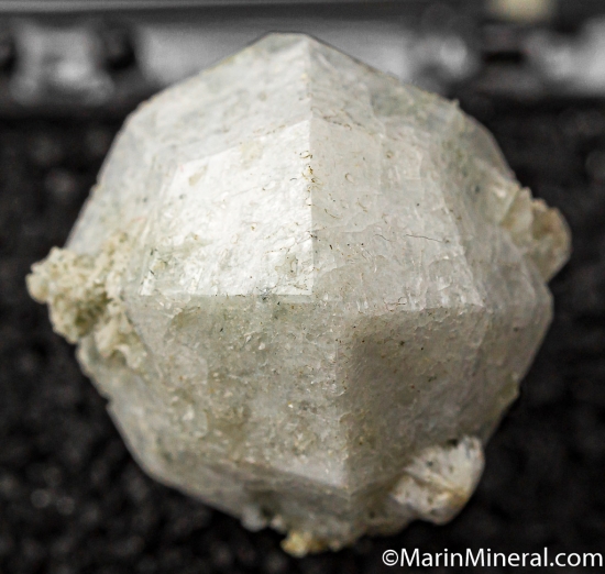 Analcime from Prospect Park Quarry, Patterson, New Jersey, USA [db_pics/pics/CT477c.jpg]