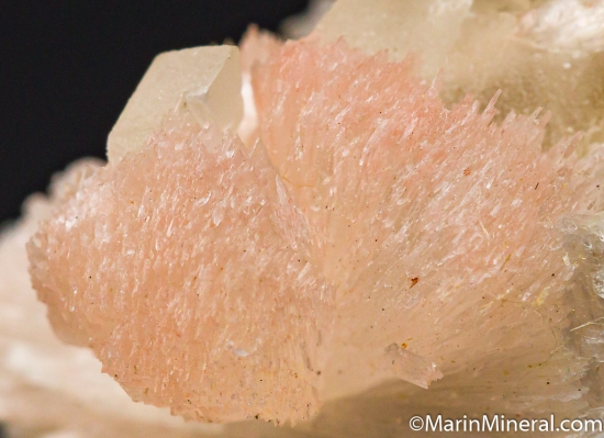 Thomsonite from Amudika River, near Mirny, Yakutia, Siberia, Russia [db_pics/pics/CT659d.jpg]