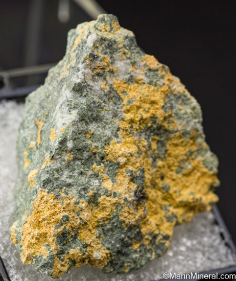 Varlamoffite from Hingston Down, Cornwall, England [db_pics/pics/CT939c.jpg]
