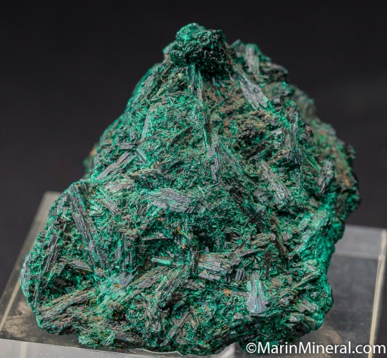 Brochantite from Shattuck Mine, Bisbee, Cochise Co., Arizona, USA [db_pics/pics/D232a.jpg]