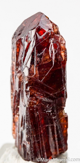 Zircon with ? from Mashewa, Tanga Region, Tanzania [db_pics/pics/D370b.jpg]