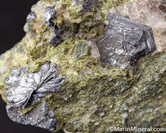 Molybdenite from Moore Creek Mine, Jackson, Calaveras Co., California, USA [db_pics/pics/D690c.jpg]