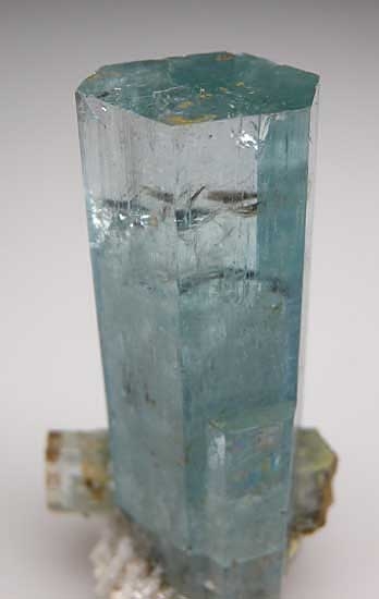 Aquamarine from Erongo Mountains, Namibia [db_pics/pics/ER100b.jpg]