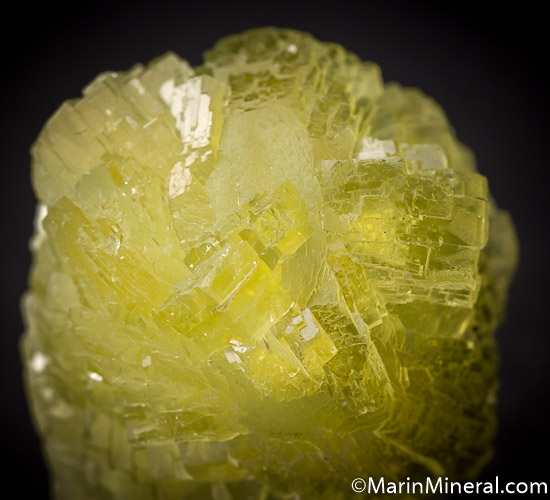 Prehnite from Merelani Hills, Arusha, Tanzania [db_pics/pics/J121c.jpg]