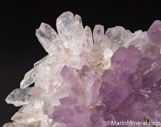 Anhydrite on Amethyst Quartz from Irai, Rio Grande do Sul, Brazil [db_pics/pics/J433d.jpg]