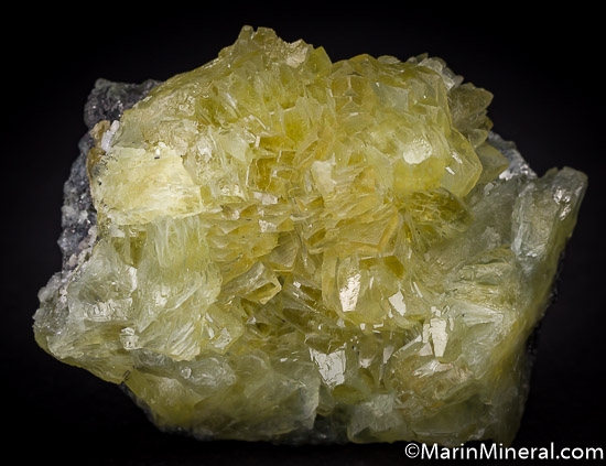 Prehnite from Merelani Hills, Arusha, Tanzania [db_pics/pics/J575a.jpg]