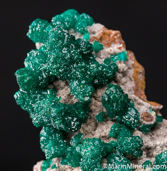 Dioptase from Mindouli District, Brazzaville, Congo [db_pics/pics/J764d.jpg]