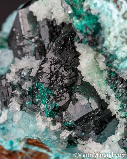 Clinoatacamite from Lily Mine, Ica Department, Peru [db_pics/pics/J774c.jpg]