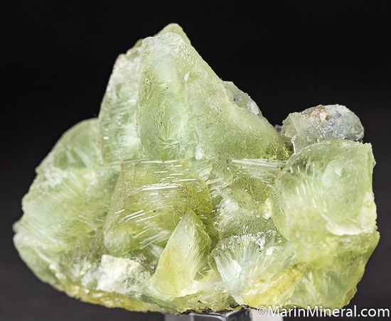 Prehnite from Merelani Hills, Arusha, Tanzania [db_pics/pics/K202b.jpg]