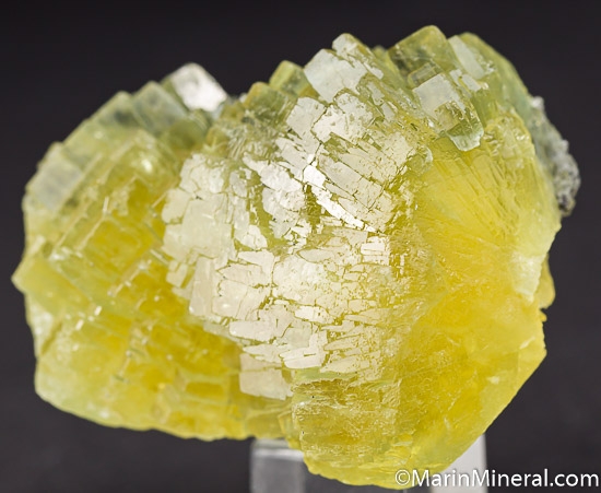 Prehnite from Merelani Hills, Arusha, Tanzania [db_pics/pics/K249b.jpg]