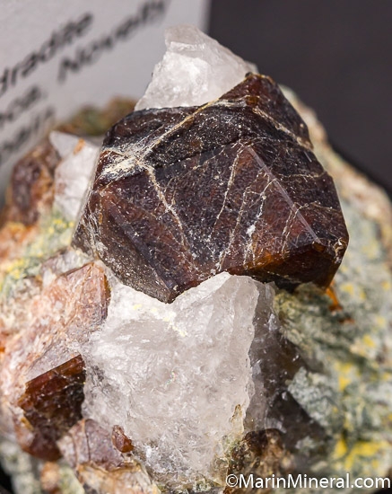Andradite from Aguablanca, Novelty, Spain [db_pics/pics/K270c.jpg]