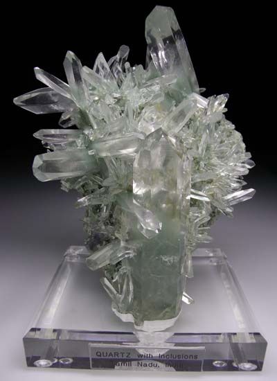 Chlorite in Quartz from Tamil Nadu, India [db_pics/pics/K512a.jpg]
