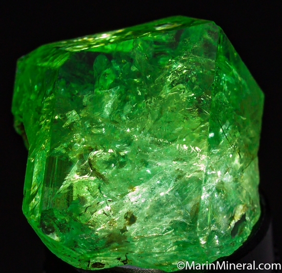 Tsavorite from Merelani Hills, Arusha, Tanzania [db_pics/pics/K878c.jpg]