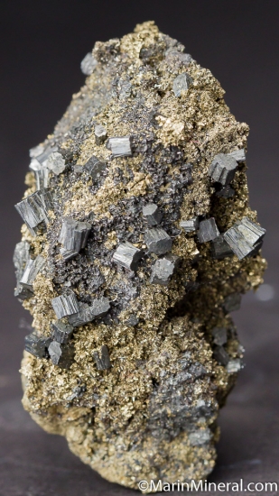 Bournonite from Chichibu mining district, Chichibu City, Saitama, Japan [db_pics/pics/K950a.jpg]