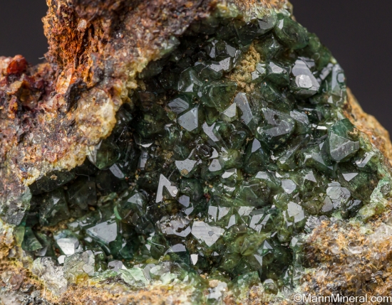 Scorodite from Kiura mine, Saiki City, Oita Prefecture, Japan [db_pics/pics/LL111c.jpg]