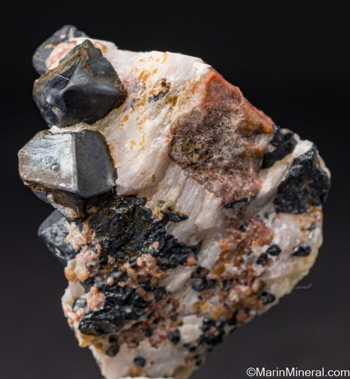 Franklinite from Sterling Hill Mine, Franklin, New Jersey, USA [db_pics/pics/LL140c.jpg]