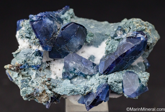 Benitoite from Gem Mine, San Benito Co., California, USA [db_pics/pics/LL168a.jpg]