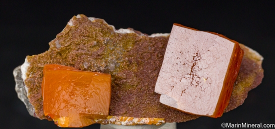 Wulfenite from Los Lamentos, Chihuahua, Mexico [db_pics/pics/LL200b.jpg]