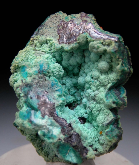 Wulfenite on Chrysocolla Pseudos. from 79 Mine, Hayden area, Dripping Spring Mountains, Gila Co., Arizona, USA [db_pics/pics/LL219d.jpg]