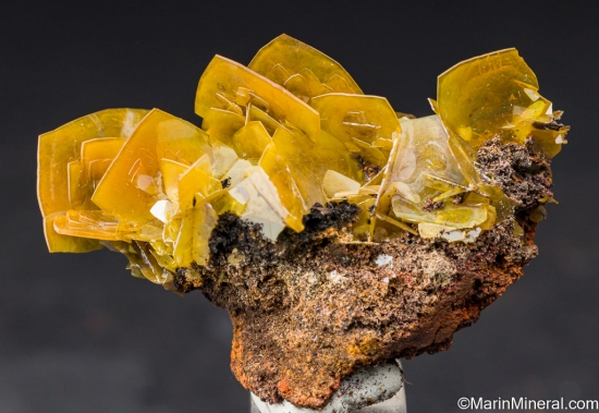 Wulfenite from Total Wreck Mine, Empire Mountains, Pima Co., Arizona, USA [db_pics/pics/LL238a.jpg]