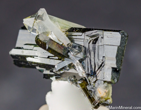 Epidote with Quartz from Green Monster Mine, Prince of Wales Island, Alaska, USA [db_pics/pics/LL240b.jpg]