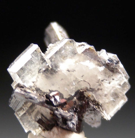 Enargite on Barite from Butte, Silver Bow Co. Montana, USA [db_pics/pics/LL241f.jpg]