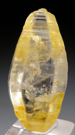 Sapphire from Ratnapura, Sri Lanka [db_pics/pics/LL319d.jpg]