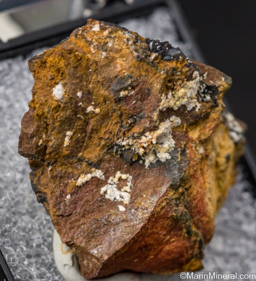 Churchite from Virginia, USA [db_pics/pics/LL335b.jpg]