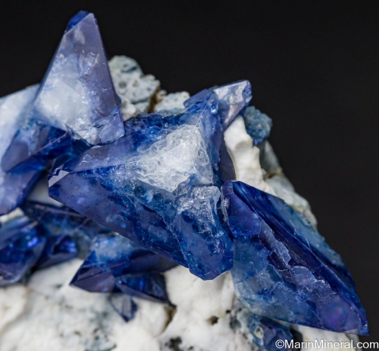 Benitoite from Gem Mine, San Benito Co., California, USA [db_pics/pics/LL405d.jpg]