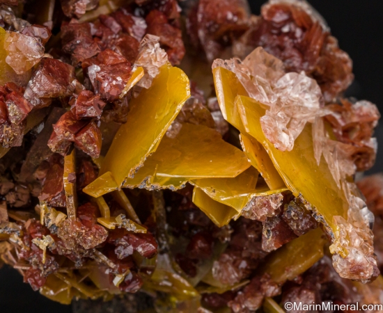 Calcite on Wulfenite from Defiance Mine, Gleeson, Cochise County, Arizona, USA [db_pics/pics/LL609d.jpg]