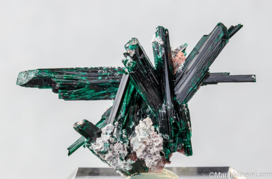 Brochantite from Milpillas Mine, cuitaca, Sonora, Mexico [db_pics/pics/LL623c.jpg]