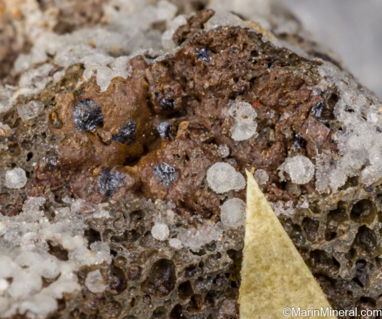 Faujasite from Baker, San Bernardino Co., California, USA [db_pics/pics/LL644d.jpg]