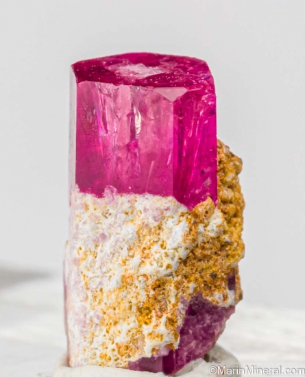 Red Beryl from Violet Claims, Wah Wah Mountains, Beaver Co., Utah, USA [db_pics/pics/LL957b.jpg]