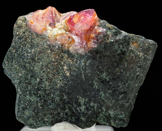 Sapphire from Winza, Dodoma, Tanzania [db_pics/pics/LV261b.jpg]