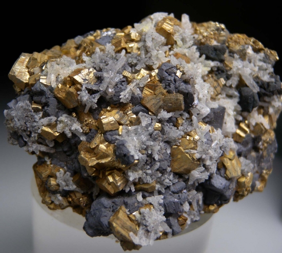 Pyrite, Quartz, Galena, Chalcopyrite from Leonard Mine, Butte, Montana, USA [db_pics/pics/LV371c.jpg]