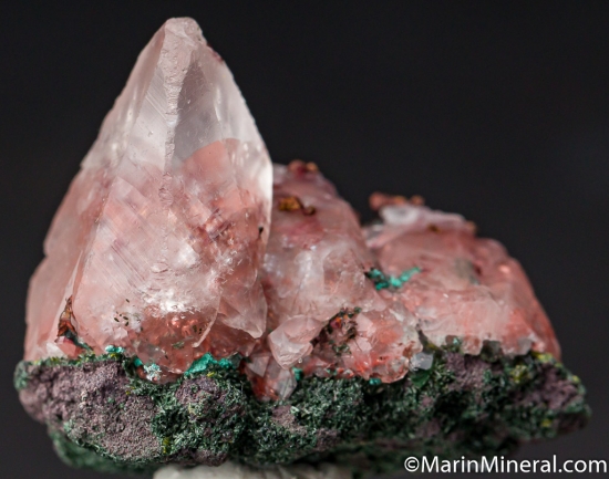 Copper in Calcite with Epidote from Keweenaw Peninsula, Michigan, USA [db_pics/pics/M412c.jpg]