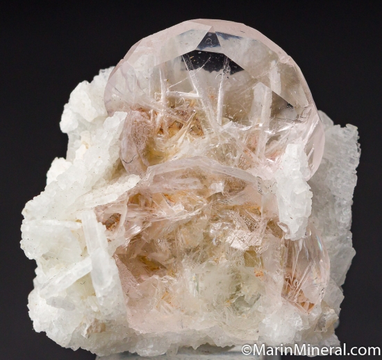 Morganite from Kunar, Afghanistan [db_pics/pics/M612a.jpg]