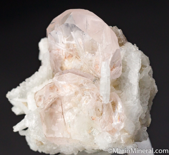 Morganite from Kunar, Afghanistan [db_pics/pics/M612b.jpg]