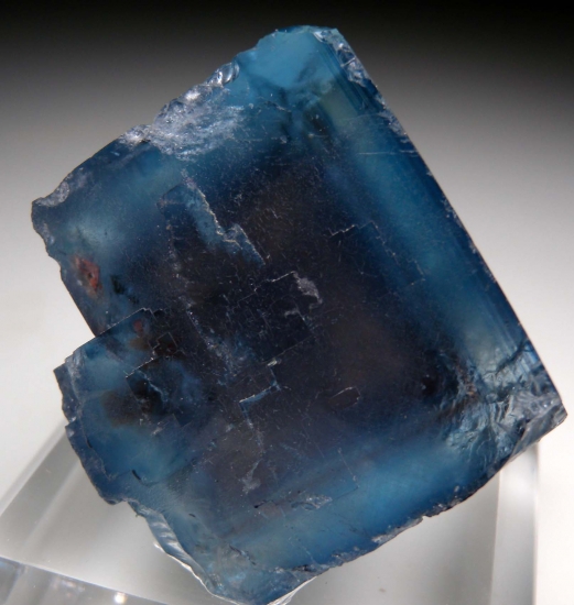 Fluorite from La Barre Mine, Puy-de-DÃ´me, RhÃ´ne-Alpes, France [db_pics/pics/M880c.jpg]