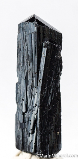 Ilvaite from Huanggang Mine, Inner Mongolia, China [db_pics/pics/M893a.jpg]