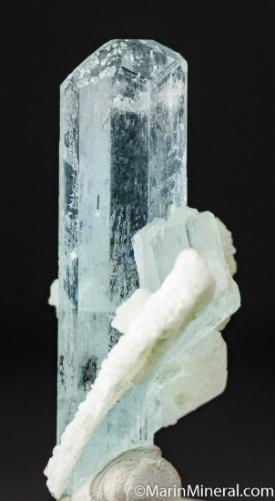 Aquamarine from Shigar Valley, Skardu, Pakistan [db_pics/pics/M916c.jpg]