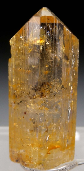 Topaz from Karengerenge village, Solwezi District, North-Western Province, Zambia [db_pics/pics/MK163a.jpg]